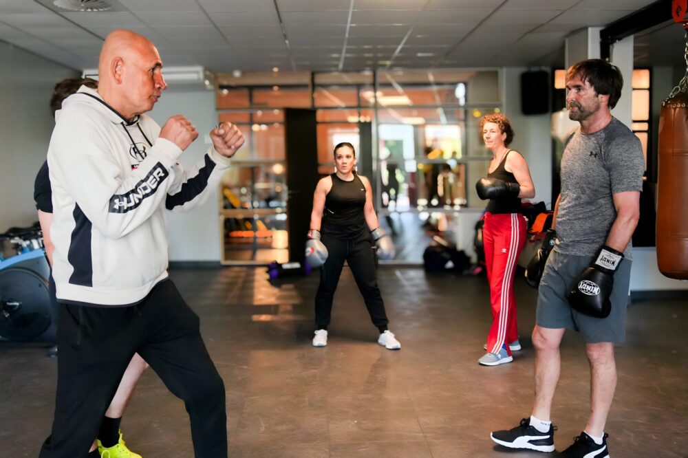 Boxing instructions by Alex Blanchard